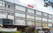 Bangunan 3 Super OYO 663 Hotel Sejati