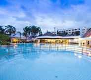 Swimming Pool 2 The Imperial Hotel and Convention Centre Phitsanulok (Former Amarin Lagoon Hotel)