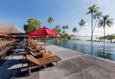 สระว่ายน้ำ 2 The Vijitt Resort Phuket