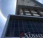 Bangunan 2 The Straits Hotel & Suites