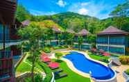 สระว่ายน้ำ 2 Crystal Wild Resort Panwa Phuket