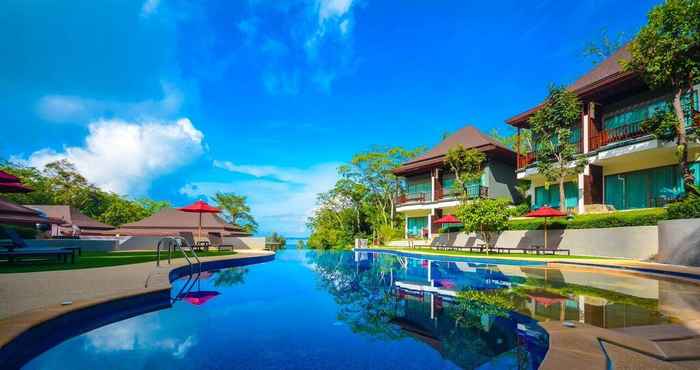 สระว่ายน้ำ Crystal Wild Resort Panwa Phuket