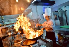 ร้านอาหาร 5 The Atrium Hotel and Resort Yogyakarta