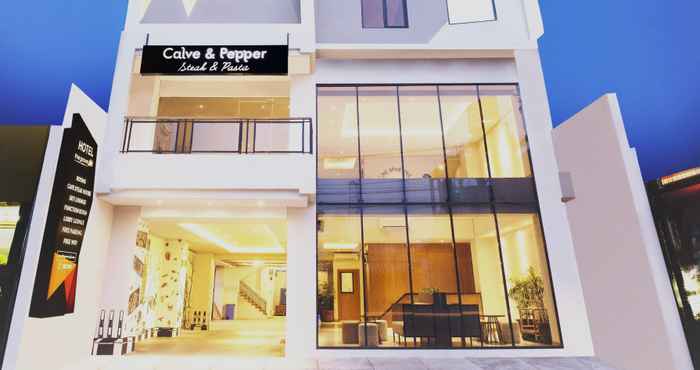 Bangunan Yellow Star Gejayan Hotel