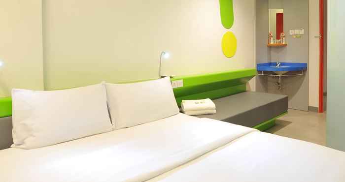 Kamar Tidur POP! Hotel Diponegoro Surabaya