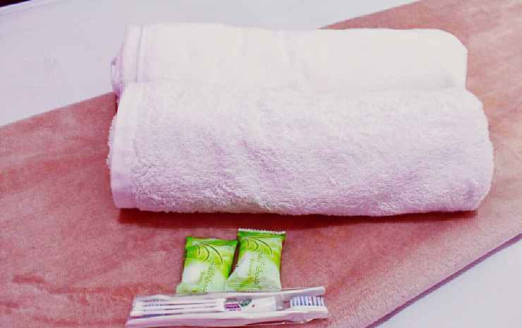 Griya Rattu Syariah Tembalang near POLTEKNES dan UNDIP Semarang - Family Room Only
