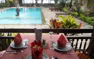 Restoran 5 Bali Lovina Beach Cottages