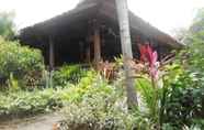 Bangunan 6 Bali Lovina Beach Cottages