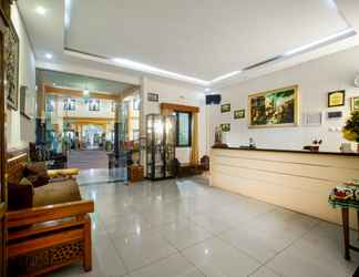 Lobby 2 Ciptaningati Culture Hotel