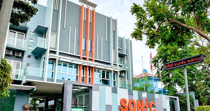 ภายนอกอาคาร Hotel Sonic Airport - Semarang