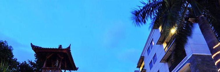 ロビー Puri Denpasar Hotel