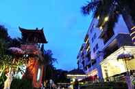 Lobby Puri Denpasar Hotel