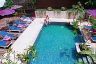 สระว่ายน้ำ BP Chiang Mai City Hotel