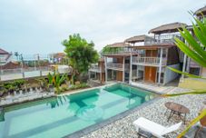 수영장 Tree House Lodge