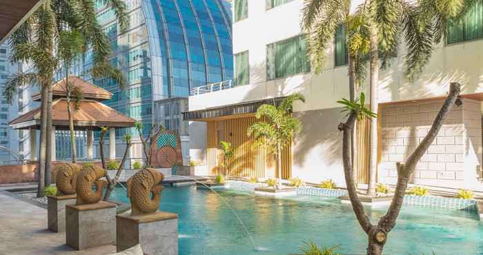 Swimming Pool Jasmine City Hotel