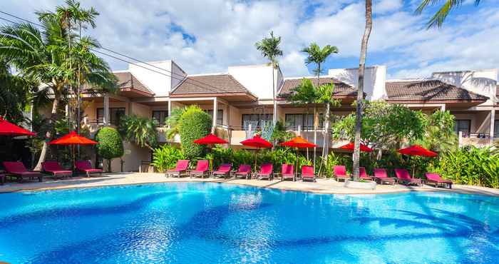 Swimming Pool Coconut Village Resort