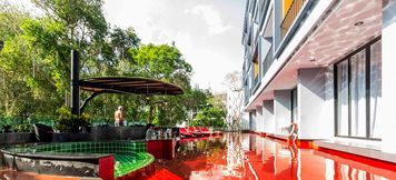 สระว่ายน้ำ 2 Apple A Day Resort 