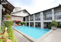 Swimming Pool 3 Locals The Nest Resort Patong