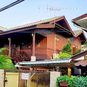 Huan Kawin Est.58 Lanna Home & Collection 1, Khách sạn LaBelle Clinic (ลาเบลล์ คลินิก) By หมอแหม่ม