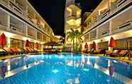 Kolam Renang 3 Swissotel Resort Phuket Patong Beach