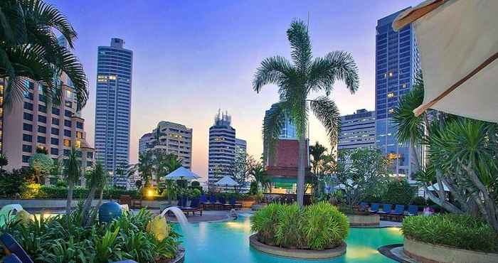 Kolam Renang Hotel Windsor Suites Bangkok.