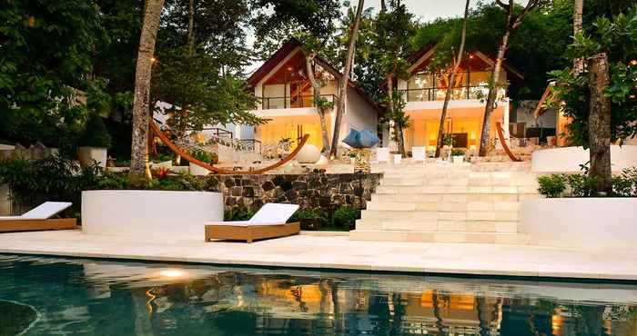 Kolam Renang Villa Greenday 