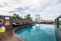 Swimming Pool Riche Hua Hin Hotel (SHA Plus+)