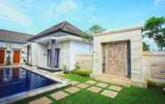 สระว่ายน้ำ 6 Kubu Nyoman Villas