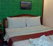 Kamar Tidur 4 Thepparat Lodge Krabi