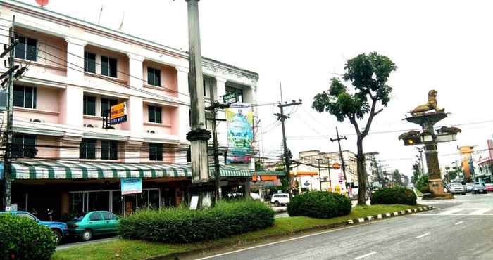 Exterior Thepparat Lodge Krabi