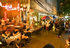 Bar, Cafe and Lounge 2 Villa Cha-Cha Banglumphu