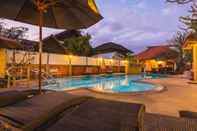 Kolam Renang Raming Lodge Hotel & Spa