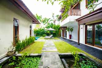 Bangunan 4 Amore Villas		