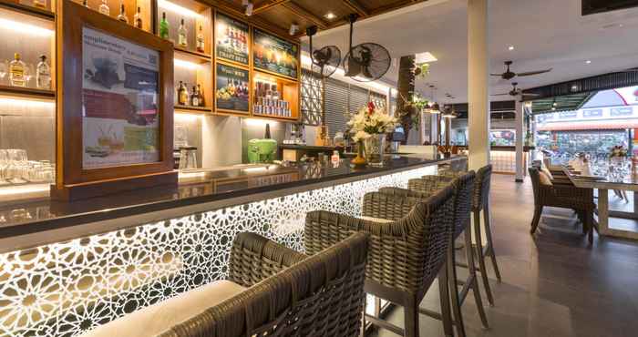 Bar, Kafe, dan Lounge Sawaddi Patong Resort & Spa by Tolani (SHA Extra Plus)