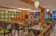 ล็อบบี้ 7 Sawaddi Patong Resort & Spa by Tolani (SHA Extra Plus)