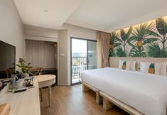 Bedroom 5 Sawaddi Patong Resort & Spa by Tolani 
