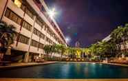 Swimming Pool 2 Ambassador Hotel Bangkok