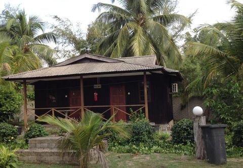 Luar Bangunan Riverside Beach Chalet