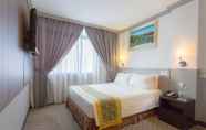 Bedroom 6 Hallmark Hotel Leisure