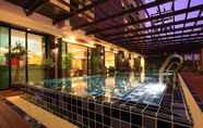 Kolam Renang 3 Baramee Hip Hotel