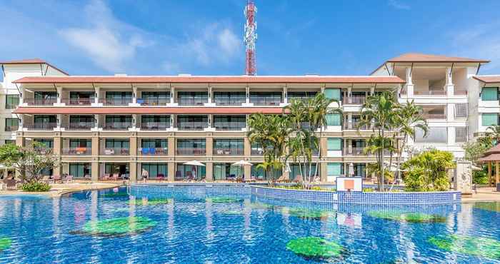 Swimming Pool Alpina Phuket Nalina Resort & Spa