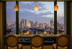Bar, Cafe and Lounge 3 Grand Mercure Bangkok Atrium