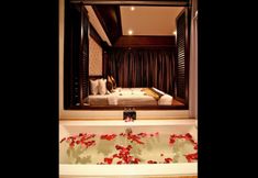 In-room Bathroom 3 RAYABURI HOTEL PATONG 