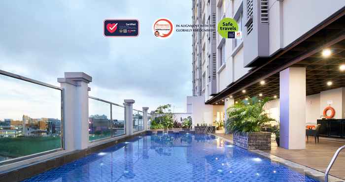 Kolam Renang Swiss-Belinn Tunjungan Surabaya