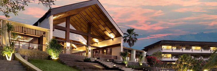 Lobi Grand Luley Manado