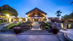 Grand Luley Manado, SGD 49