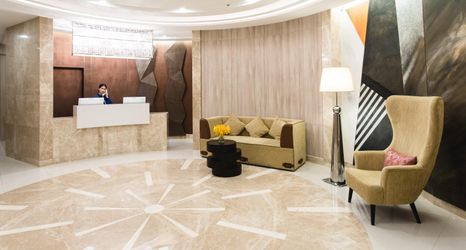 로비 2 Adelphi Forty-Nine