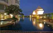 Swimming Pool 2 Duangtawan Hotel Chiang Mai