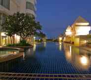 Kolam Renang 2 Duangtawan Hotel Chiang Mai