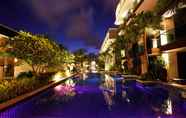 สระว่ายน้ำ 4 Phuket Graceland Resort And Spa